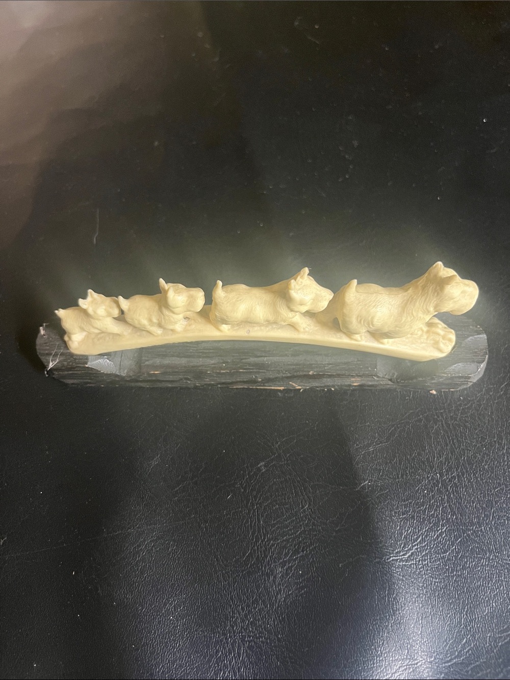 Cream Scottie Dog Four-Piece Figurine Set - Picture 2 of 5